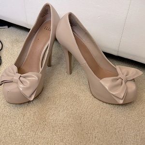 Beige/cream high heels